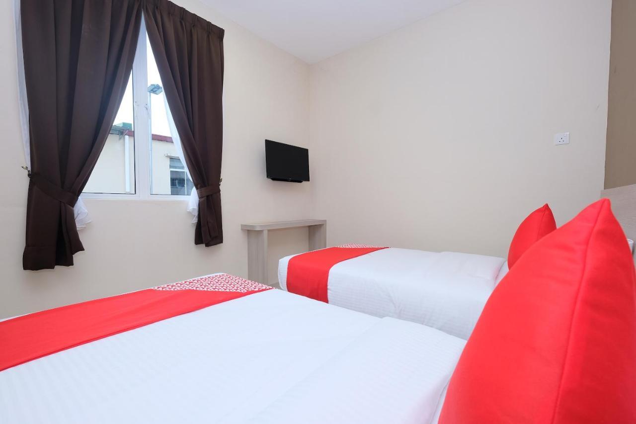 Super Oyo 43935 Mancalin Hotel Kuantan Esterno foto