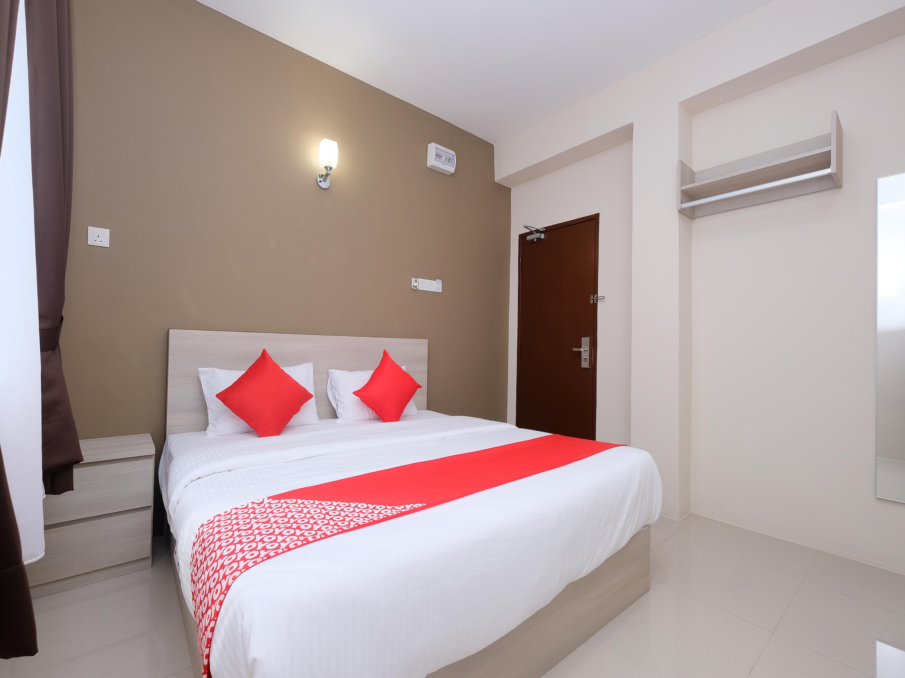 Super Oyo 43935 Mancalin Hotel Kuantan Esterno foto